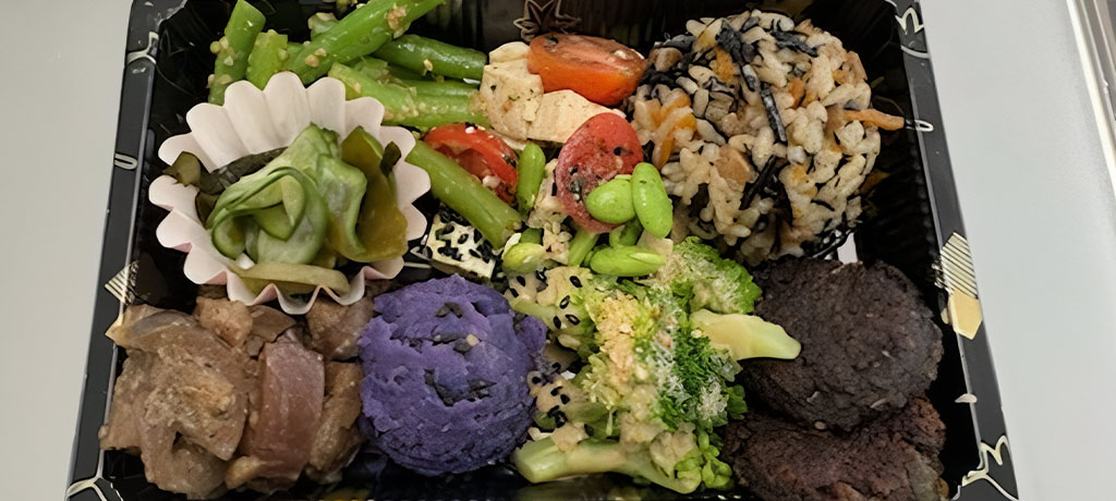 Plant-based Hikari Bentos specifically designed for the audience at the 2025 Hawaiʻi Rheumatology Conference